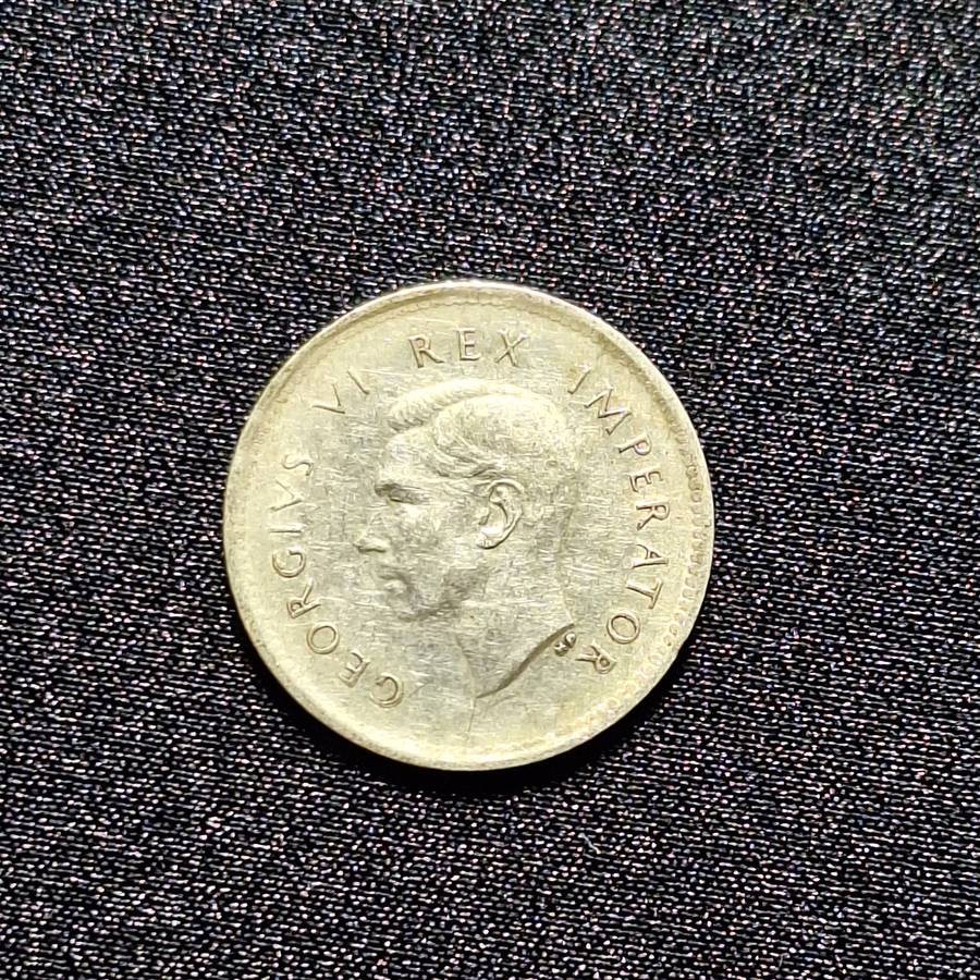 1939 3D Sixpence Silver South Africa Coin