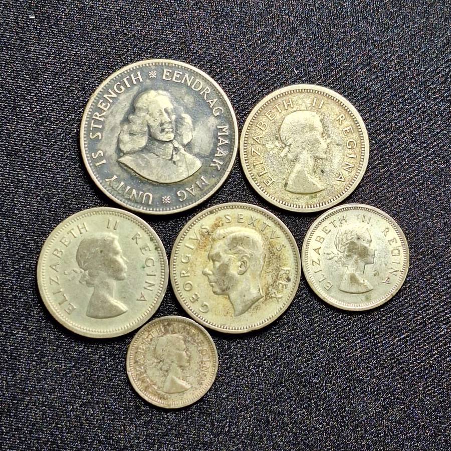 32 Grams Various Dates 50% Silver South Africa Coins