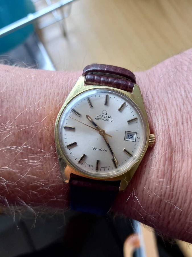 Vintage men's omega automatic watch