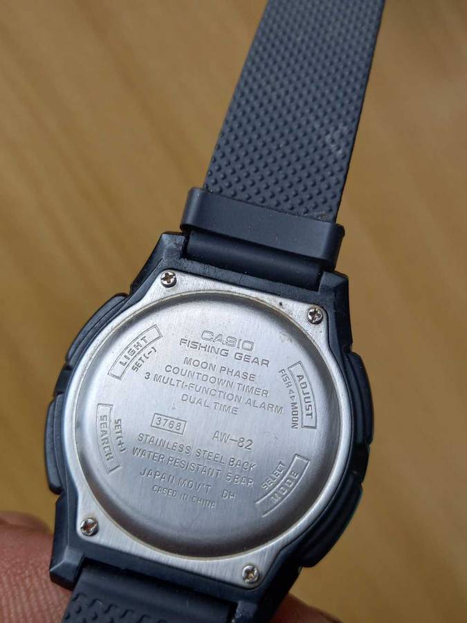 Vintage men's Casio Fishing Gear