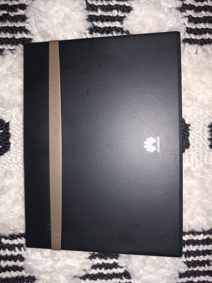 Huawei B525 4G LTE Cat 6 Wireless Router