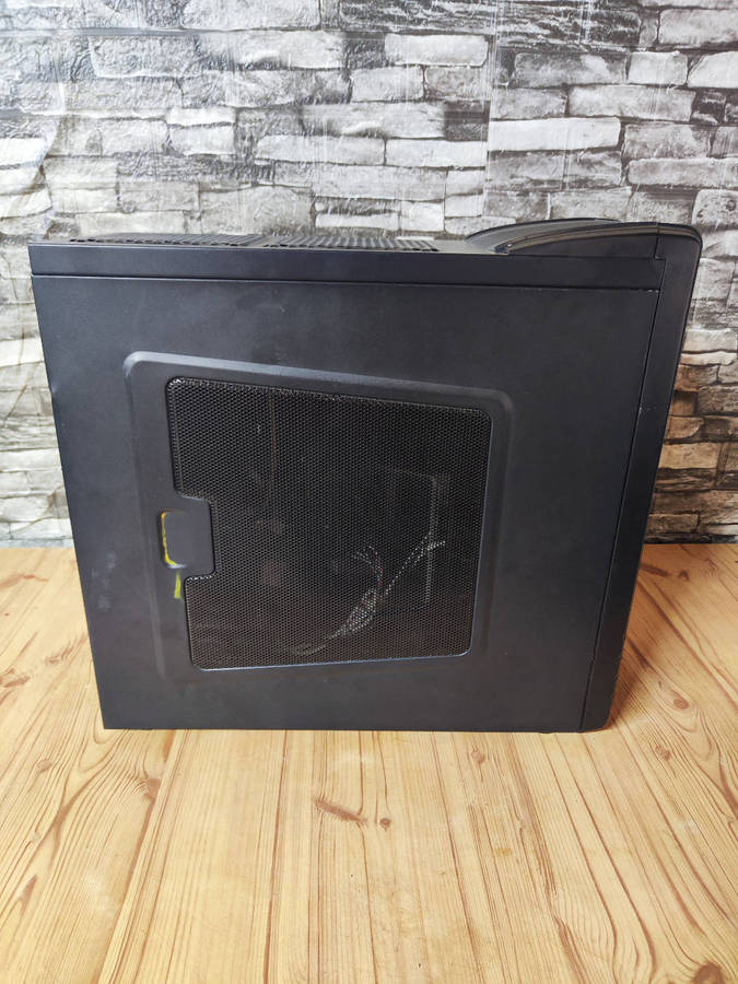 Aspire Gaming Case with 4 x 120mm Fans included