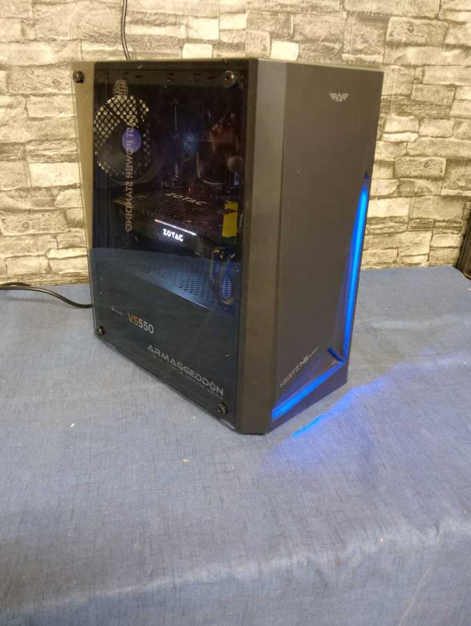 Intel Core i7 6700K Gaming PC**Zotac AMP GTX1070 8GB Graphics**16GB Ram*MSI SSD**