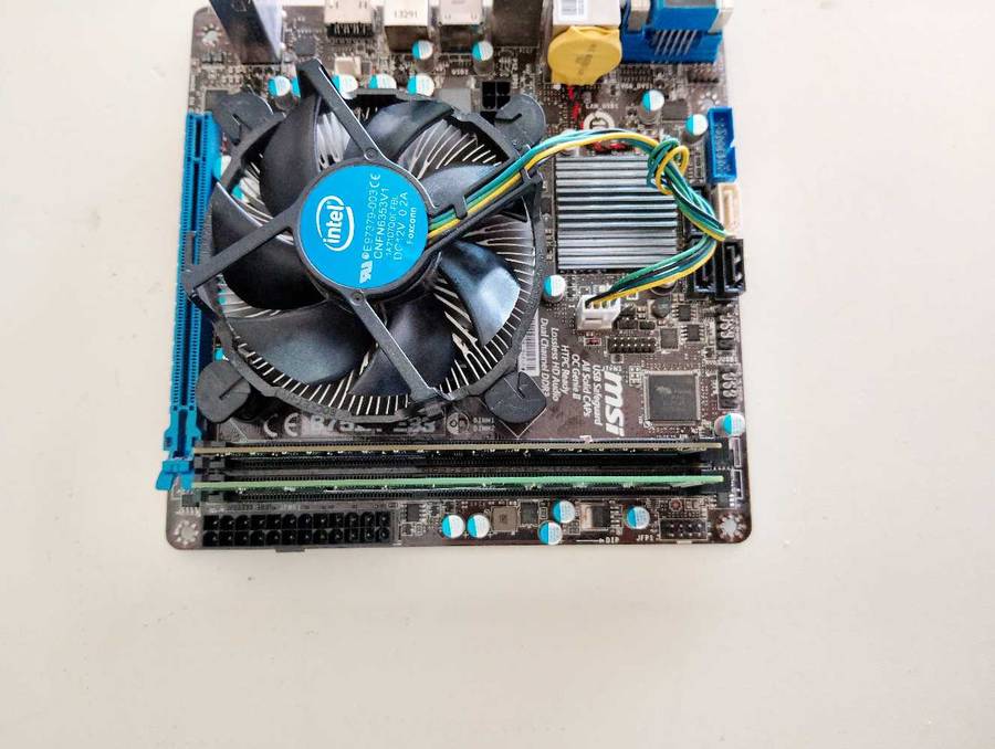 MSI B75 ITX Motherboard Combo**Intel Core i3**3GB Ram**