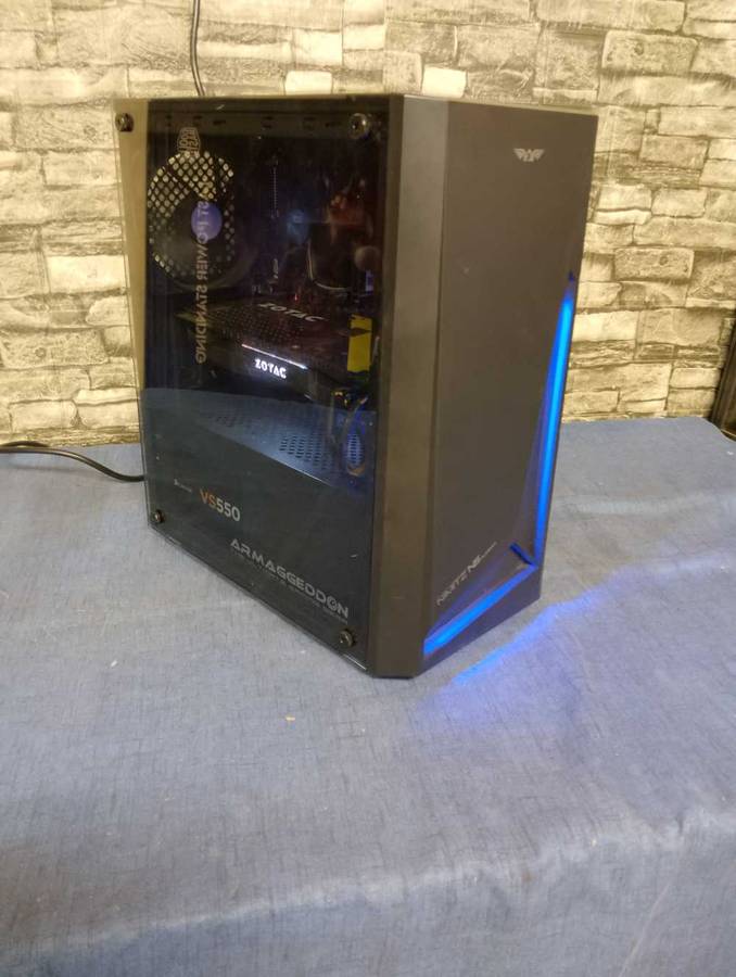 Intel Core i7 6700K Gaming PC**Zotac AMP GTX1070 8GB Graphics**16GB Ram*MSI SSD**