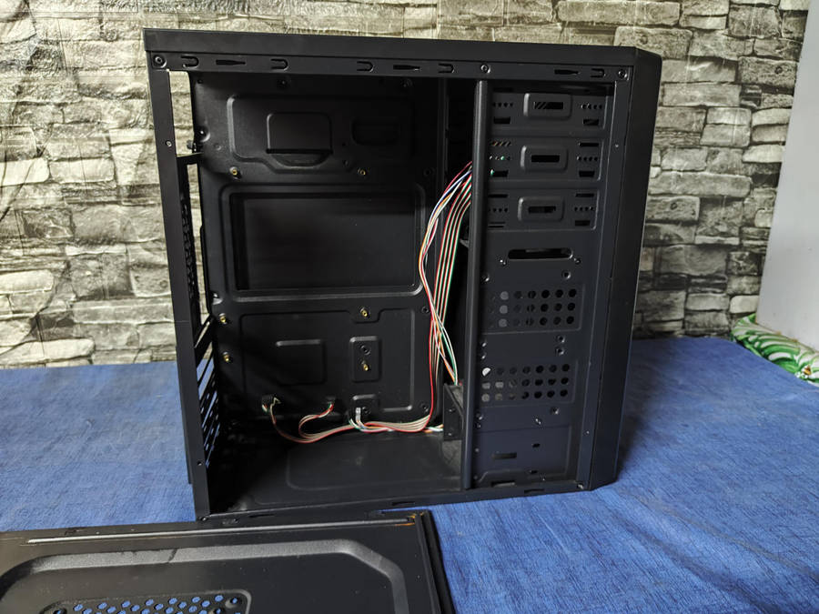 FSP Black ATX Tower Chassis