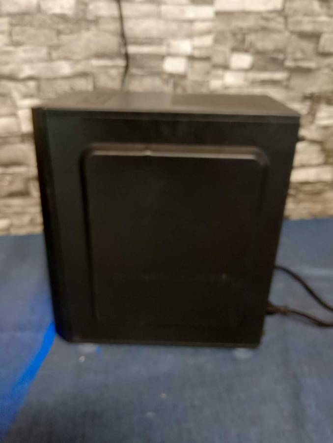 Intel Core i7 6700K Gaming PC**Zotac AMP GTX1070 8GB Graphics**16GB Ram*MSI SSD**