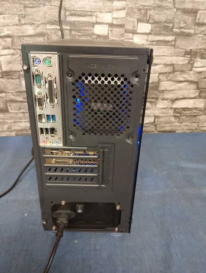 Intel Core i7 6700K Gaming PC**Zotac AMP GTX1070 8GB Graphics**16GB Ram*MSI SSD**