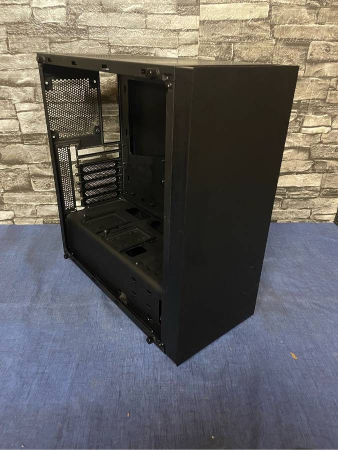 NZXT ATX Mid Tower**No Glass Side Panel**
