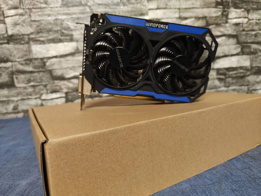 Gigabyte Windforce GTX960 4GB GDDR5 Graphics Card**Refurbished**6 Pin PCIE Power needed