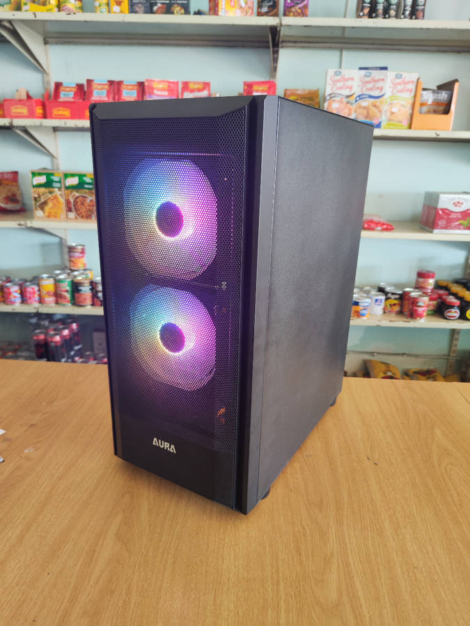 Intel core i7 PC**16GB Ram**500GB SSD**Gaming Aura Case**