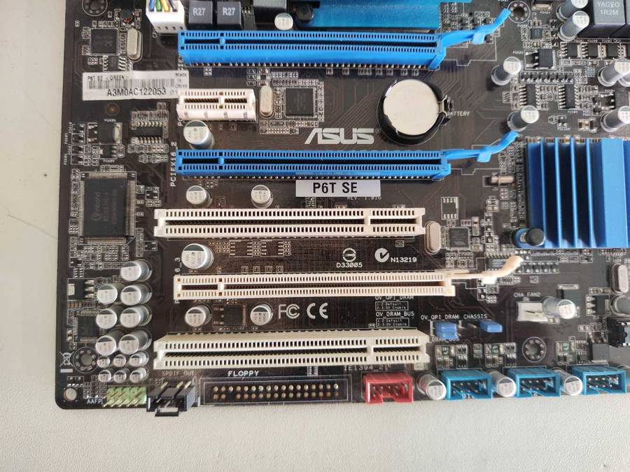 Intel core i7 Combo**12GB Ram**Asus P6T SE Motherboard