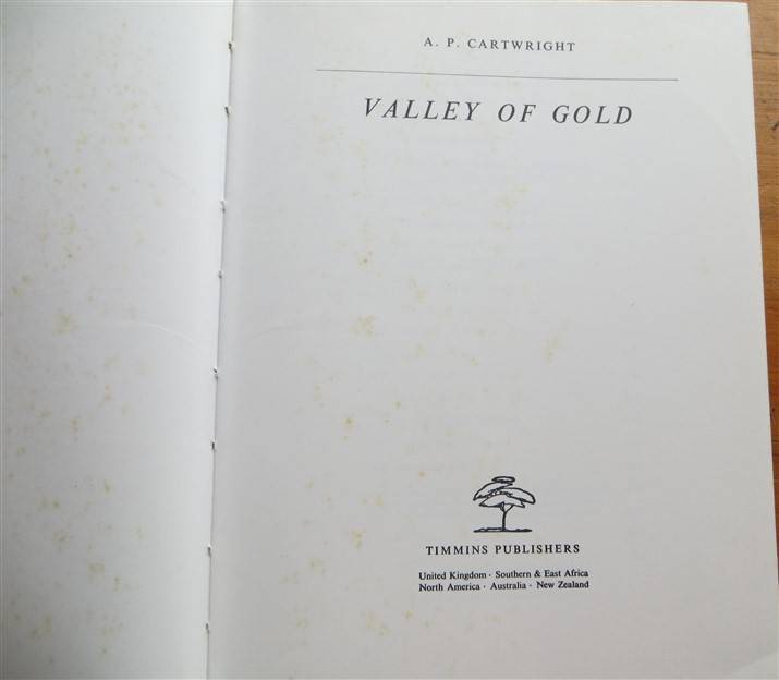 Valley of Gold - A.P Cartwright - Hardcover - foxing present