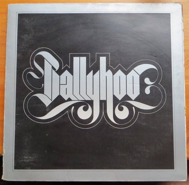 Ballyhoo - Signed by Band with messages - Vintage LP - VG