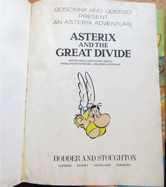 Asterix & the Great Divide - Comic Book - Goscinny & Uderzo - Water Damage Rescue