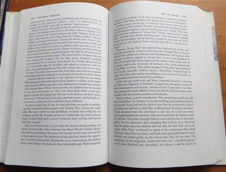 War of Words - Benjamin Pogrund - 1st Ed.