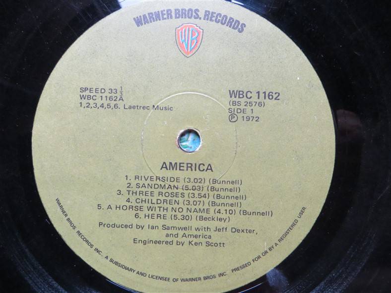 America  - Vintage LP - VG