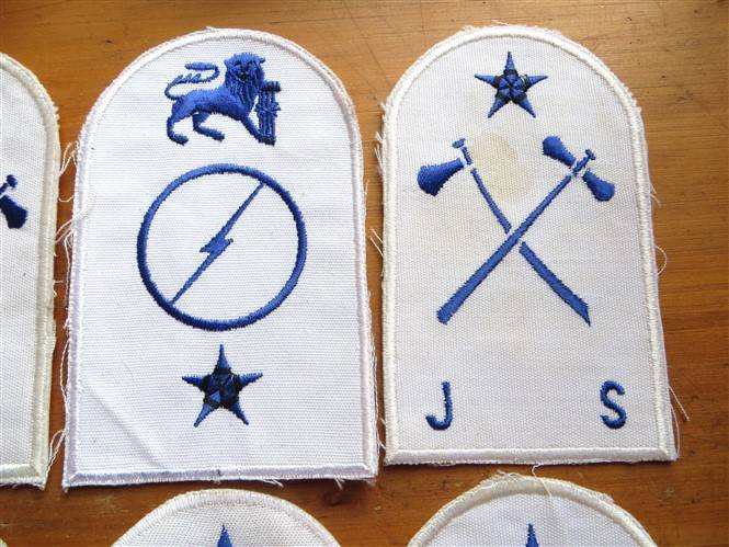 8 x SA Navy - Blue on White Embroidered Badges