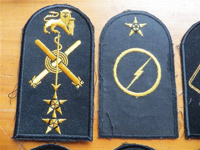 8 x SA Navy Embroidered Badges