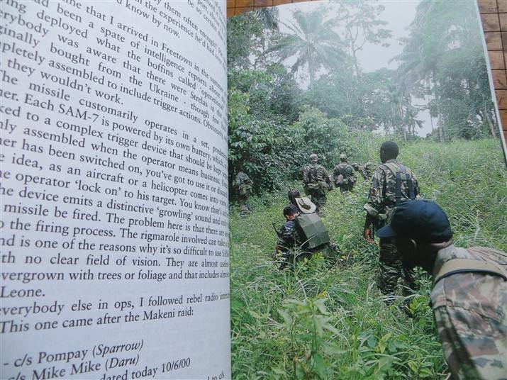 War Dog: Fighting Other Peoples' Wars - Al J. Venter - No Dustcover