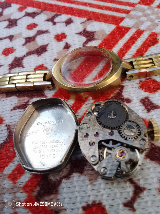 Tissot manual female