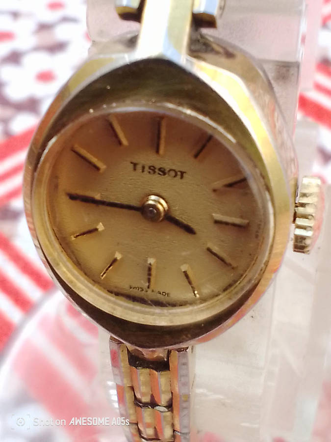 Tissot manual female
