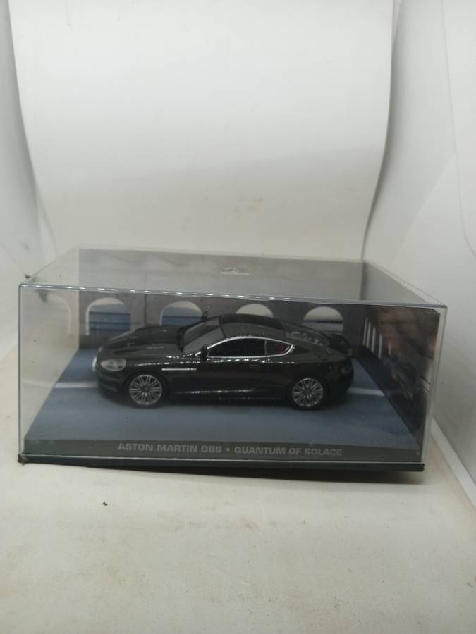 007 Aston Martin DBS  - Quantum of Solace - scale 1/43. Sealed. With Book