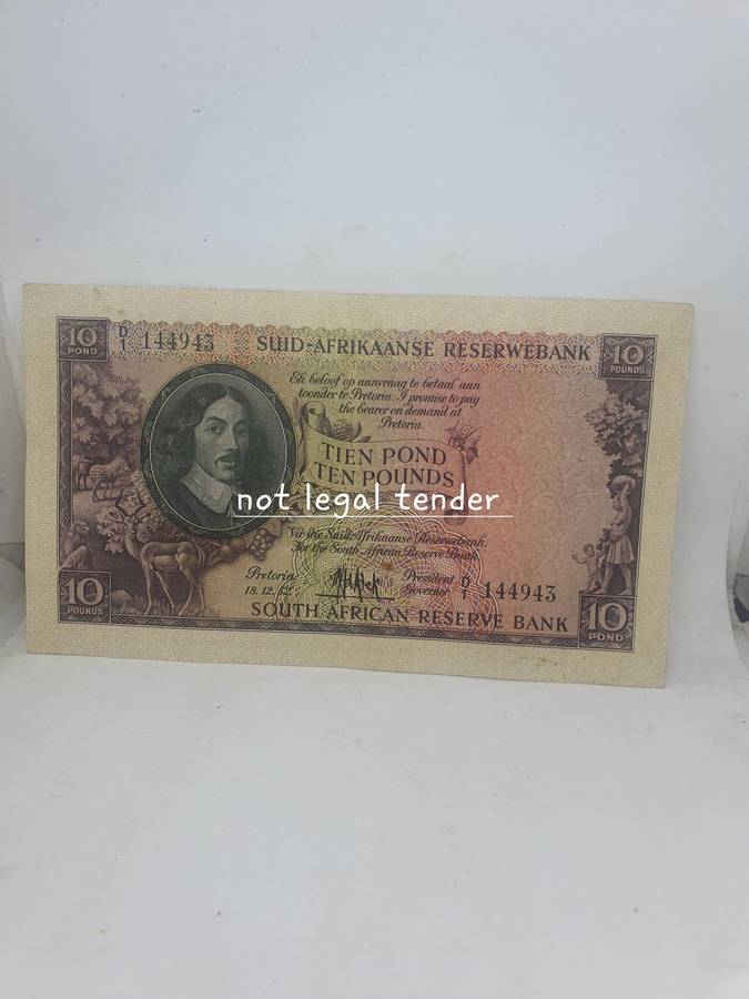 1952 MH de Kock 3rd Issue Afr/Eng Ten Pound Banknote (D1) This could even be unc