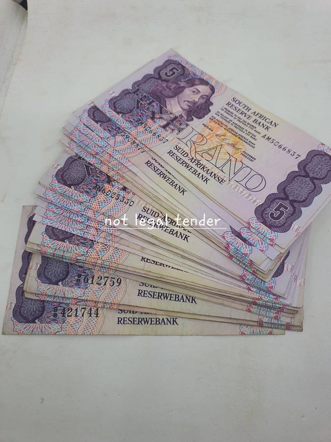 39 C Stals Various Issue Afr/Eng Five Rand Banknote (AM)