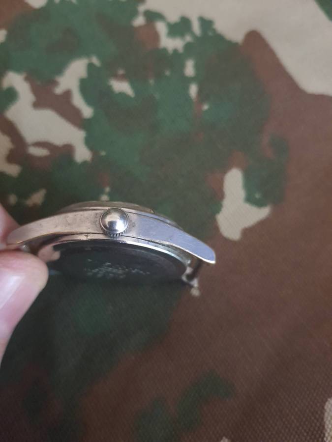 Citizen 2520 Men's winding Wrist Watch. For restoration or Spares