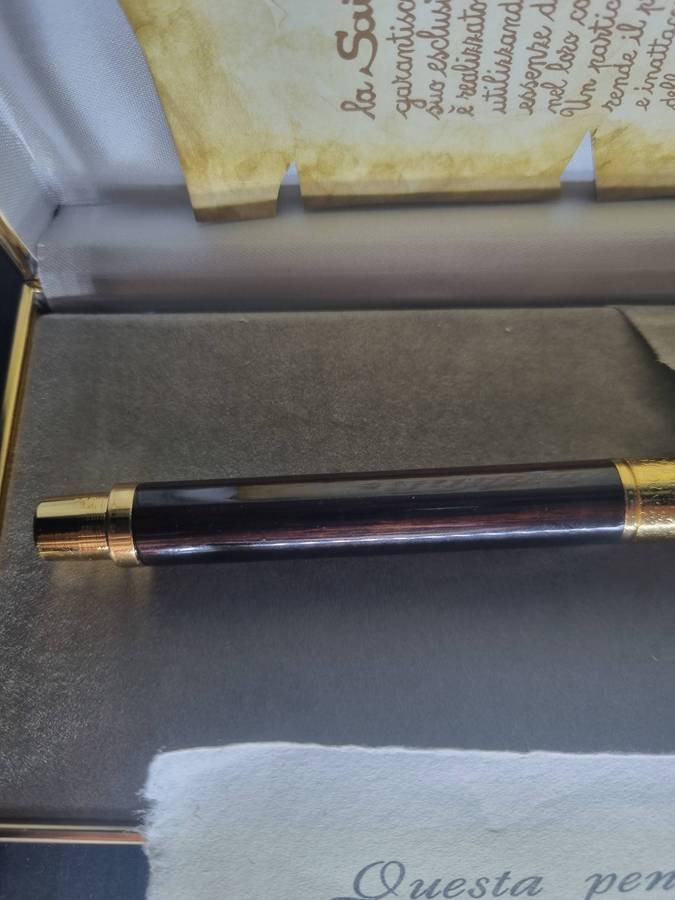 Vintage Sailor Essenza Fountain Pen. Makassar