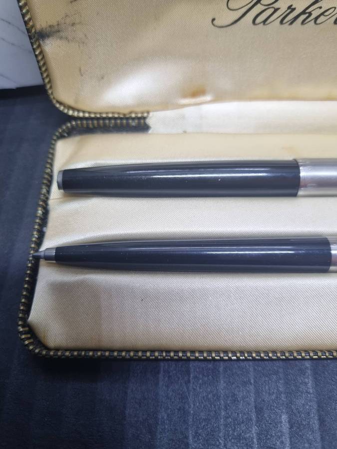 Parker 61 Fountain Pen and Rollerball Pen set in original Box