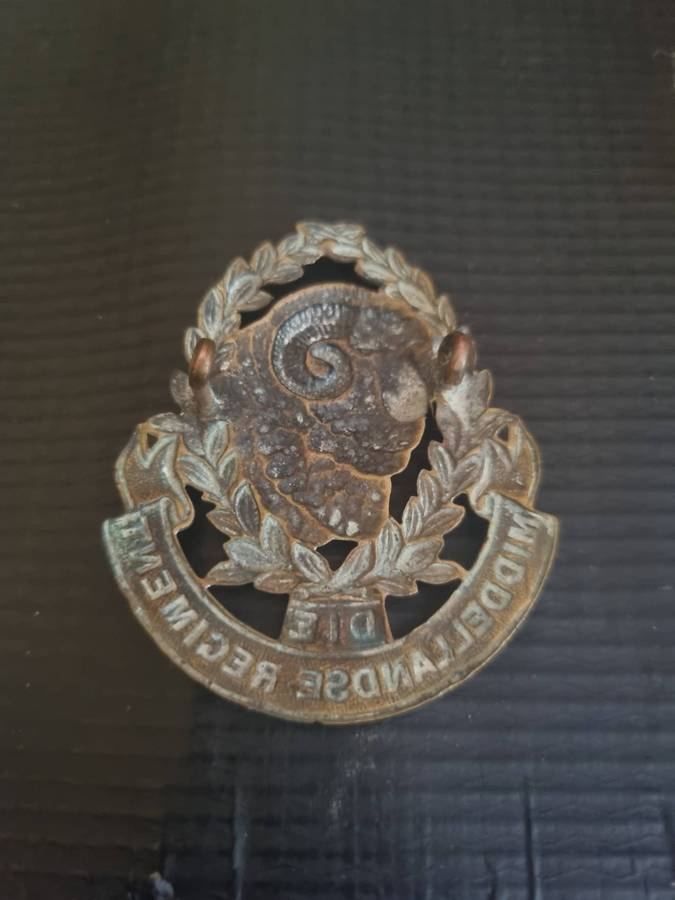 SADF Die Middellandse  Regiment Cap Badge