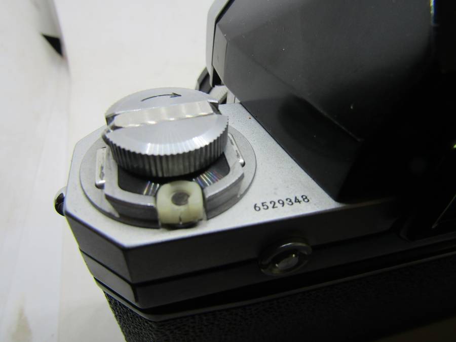 Chrome Nikon F 35mm film slr camera photomic meter nikkor-h 1:2 f50mm kogaku lens. Immaculate. Work