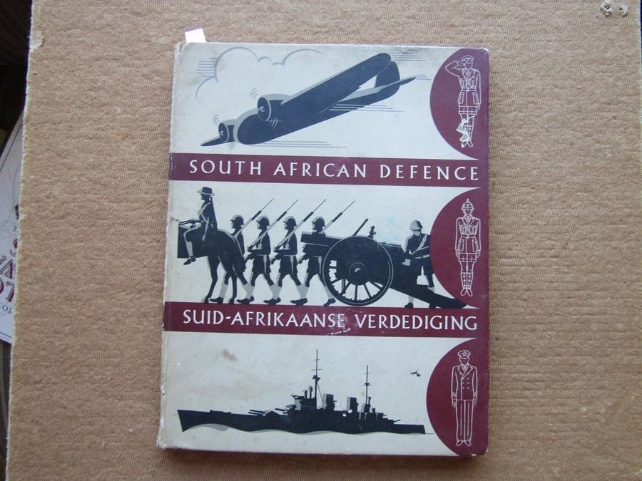 The South African Defence With 100 Original color Cigarette cards (B)