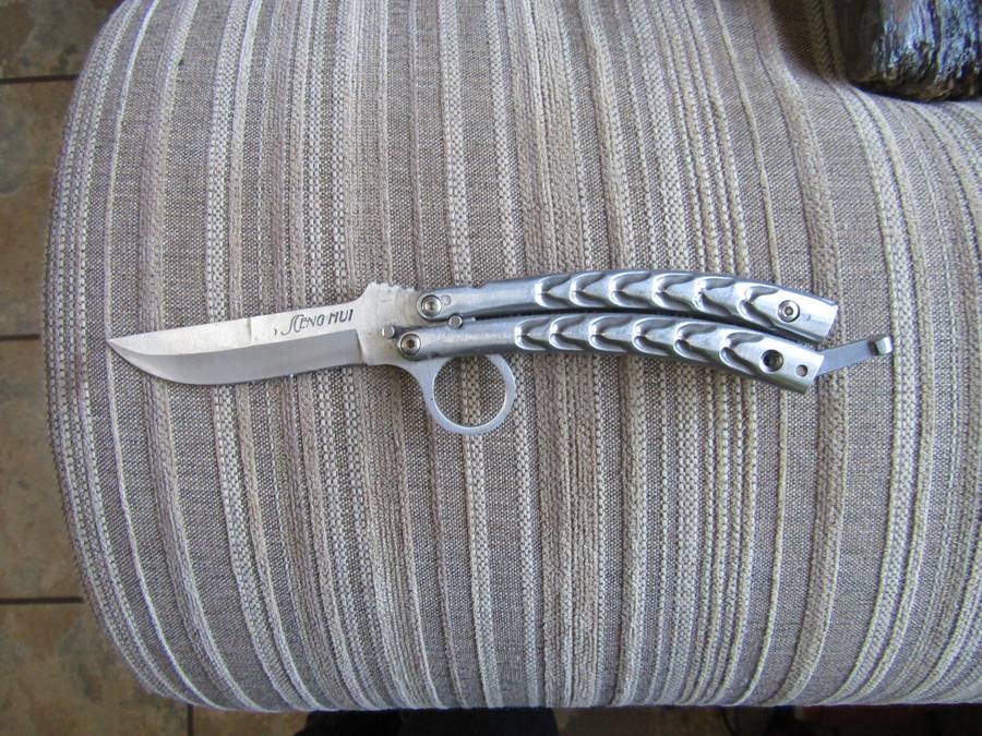 8 Various Stainless Steel Pocket Knives