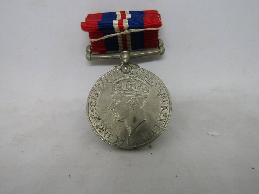 WW2 1939 to 1945 Medal to  NM Louw
