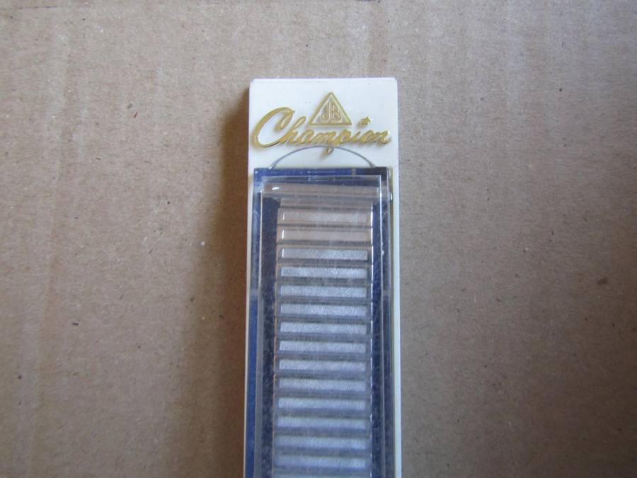 New Old Stock Men's watch Bracelet 1.5cm across. 2 cm at pin (BAG B)