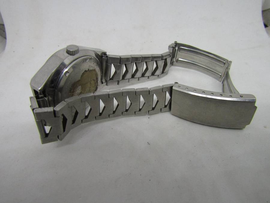 Natron  Men's Wrist watch. For Spares and restoration works but stops. Selotape mon back