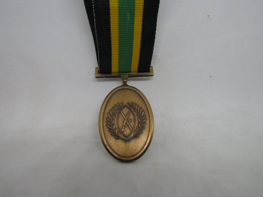 SANDF Apla Full Size Low nr medal 321