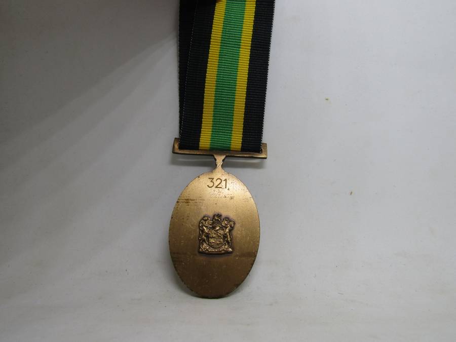SANDF Apla Full Size Low nr medal 321