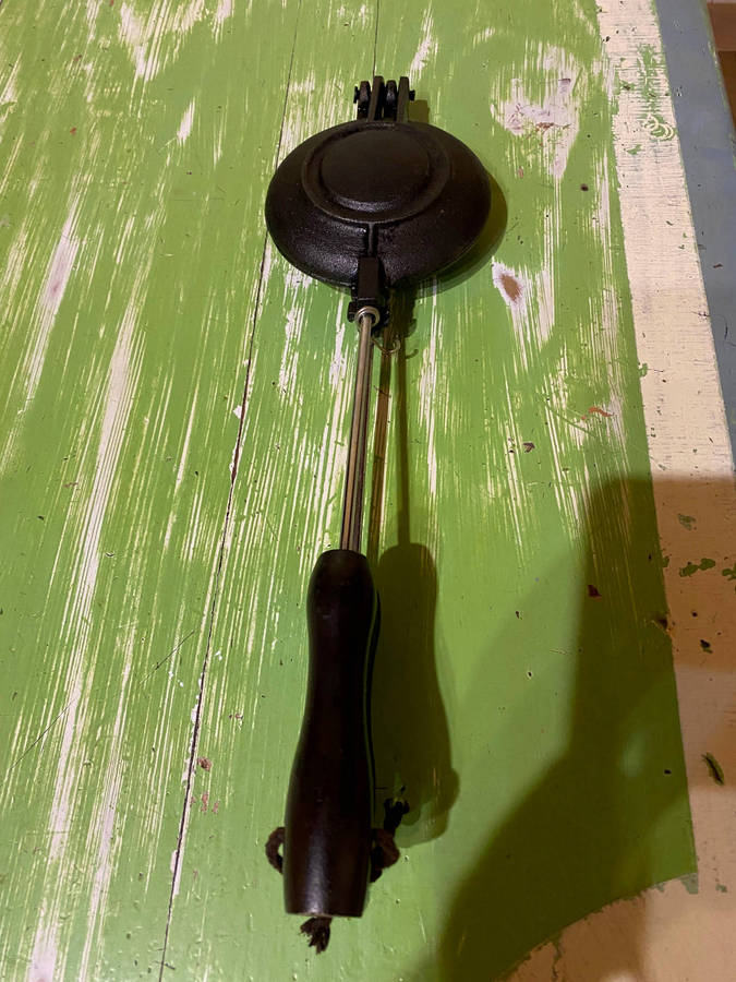Vintage Cast Iron Jaffle Maker