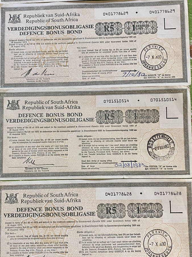 SA DEFENCE FORCE BONDS - R5 x 5 (lot)