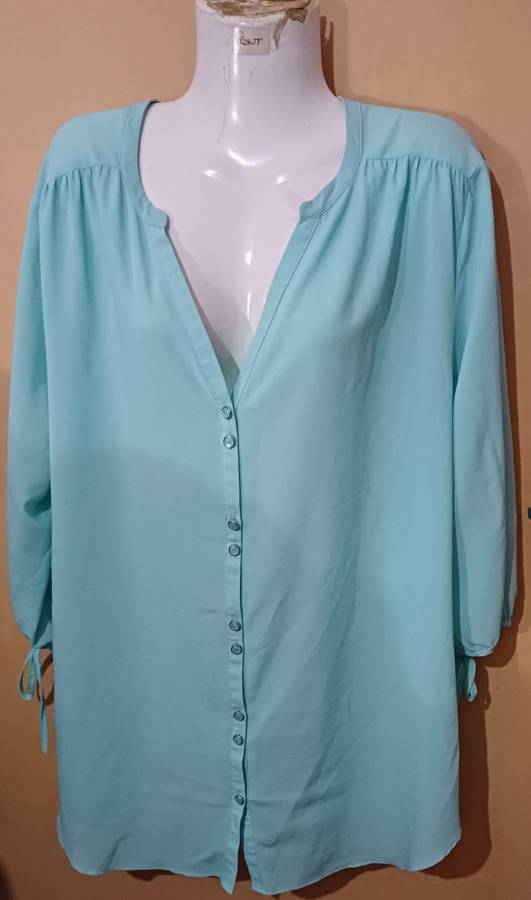 Ladies - Green Blouse - Make - Contempo - Size - 18