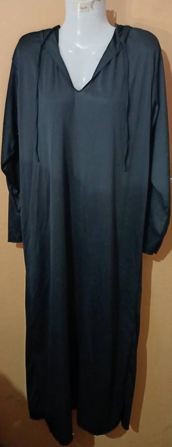 Ladies - Black Dress With Hoodie - Make - no make - Size - one size fits all