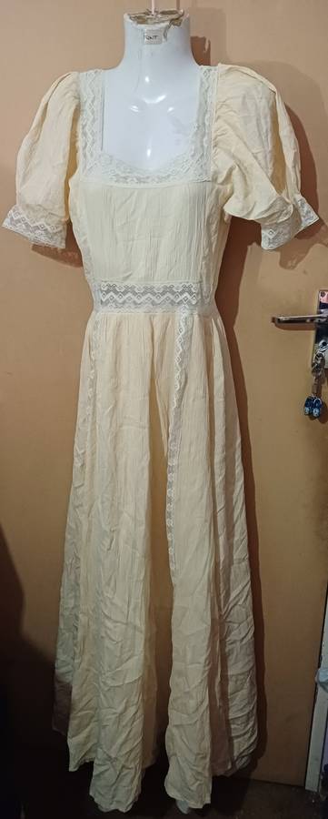 Ladies -Multicolored Dress - Make - no make - Size - no size