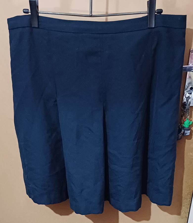 Ladies - Blue Skirt - Make - Adam Kara - Size - no size