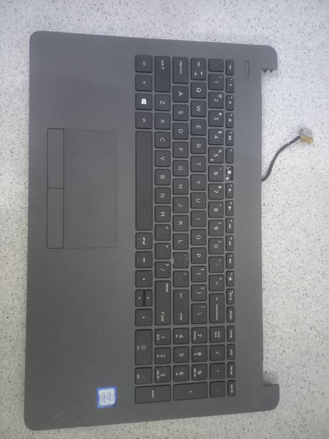HP Core i3 7th gen Working. Read Desc.