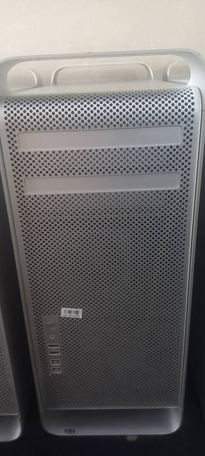 Mac Pro 2x Xeon, 16 GB Ram LAST ONE