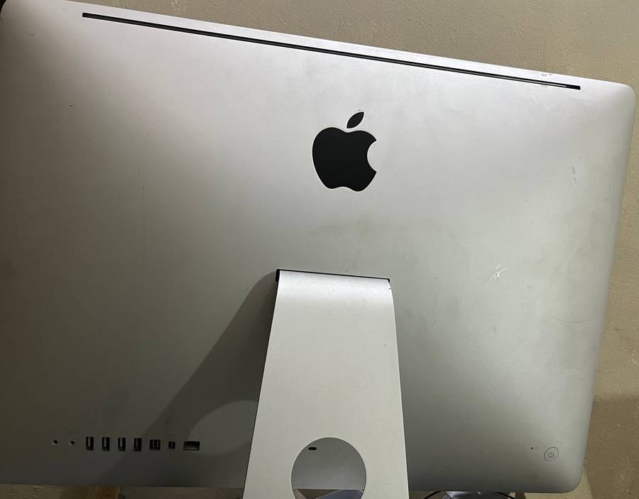 iMac 21.5